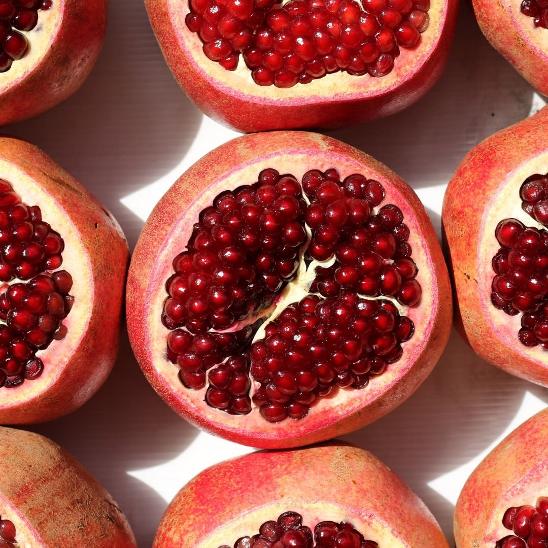 How to Eat a Pomegranate ?